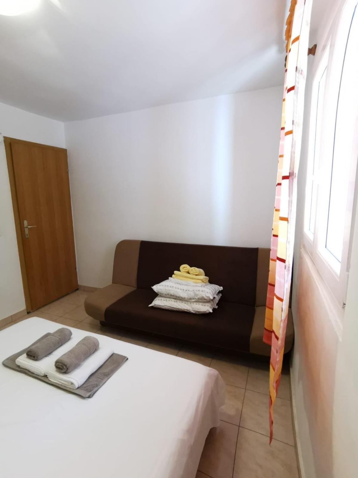 Apartments By The Sea Mimice, Omis - 14230 Номер фото